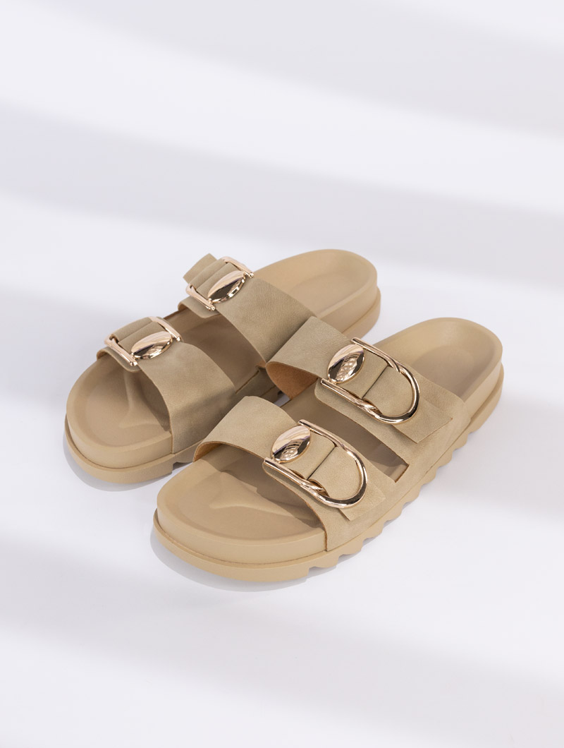 Mules à double bride